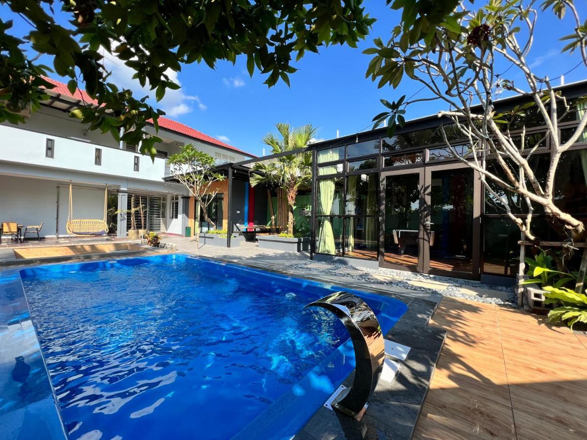 The Uniique Haus - Johor 1St Staycation Water Dining Experience Johor Bahru Dış mekan fotoğraf